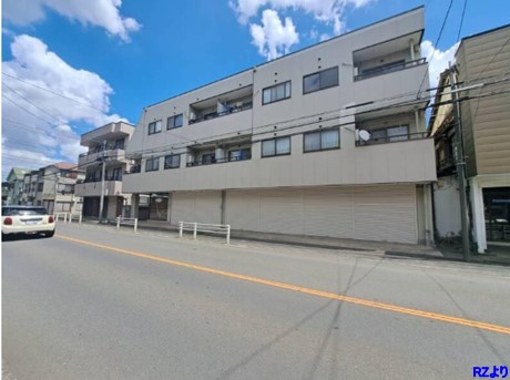 １階部分 幹線道路沿 大型車輌可